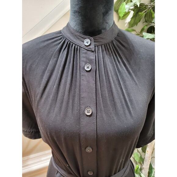 H&M Women's Solid Black 100% Viscose Half Sleeve Knee Length Dress Size Small - Picture 2 of 12